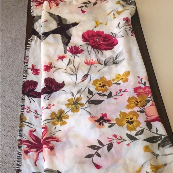 Scarf - Picture 3 of 3